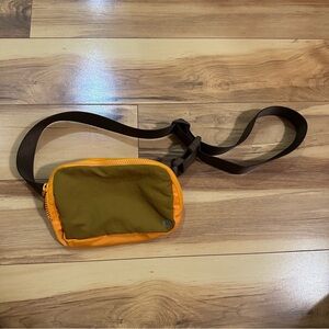Lululemon Fanny pack mustard